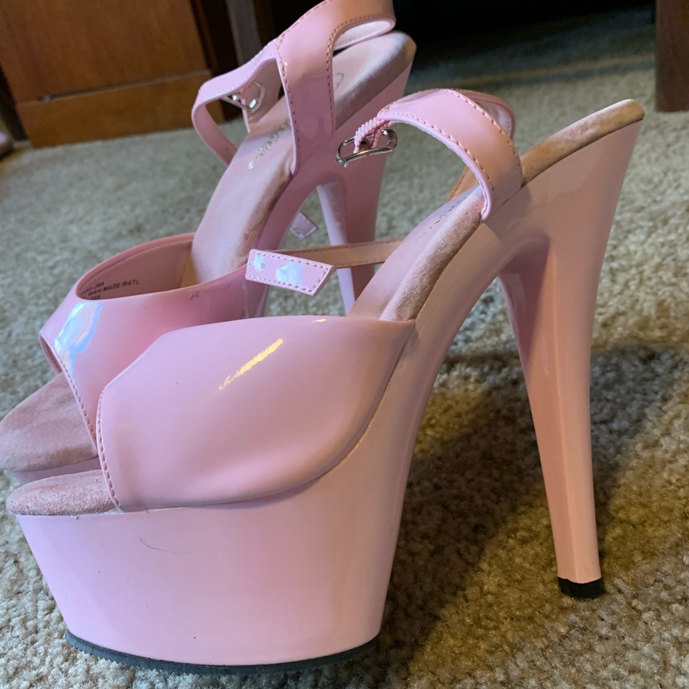 Baby pink platform Pleaser heels 💗